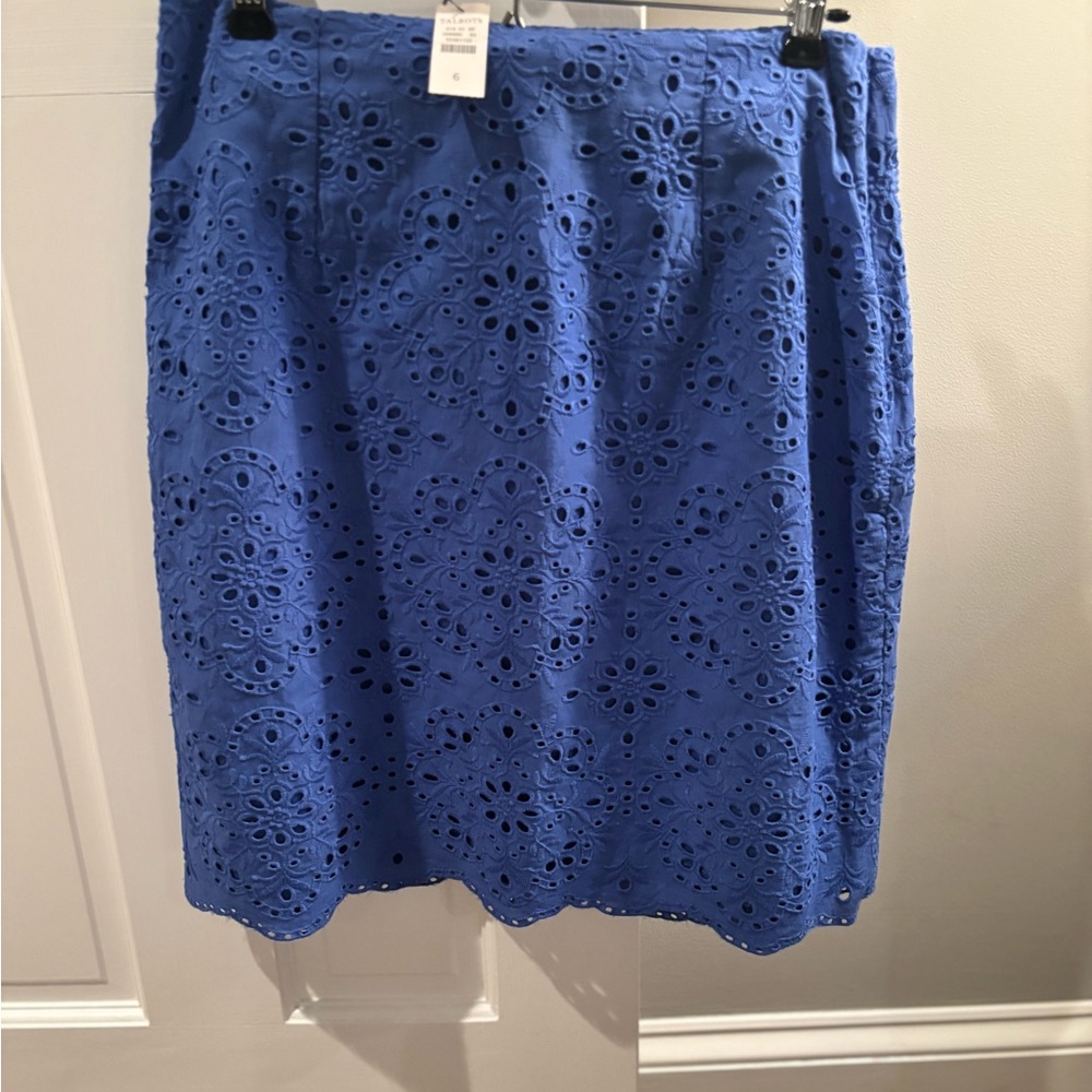 NWT- Ann Taylor Blue Eyelet Pencil Skirt